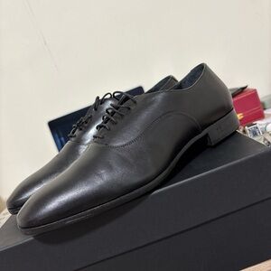Karl Lagerfeld Black Leather Oxfords